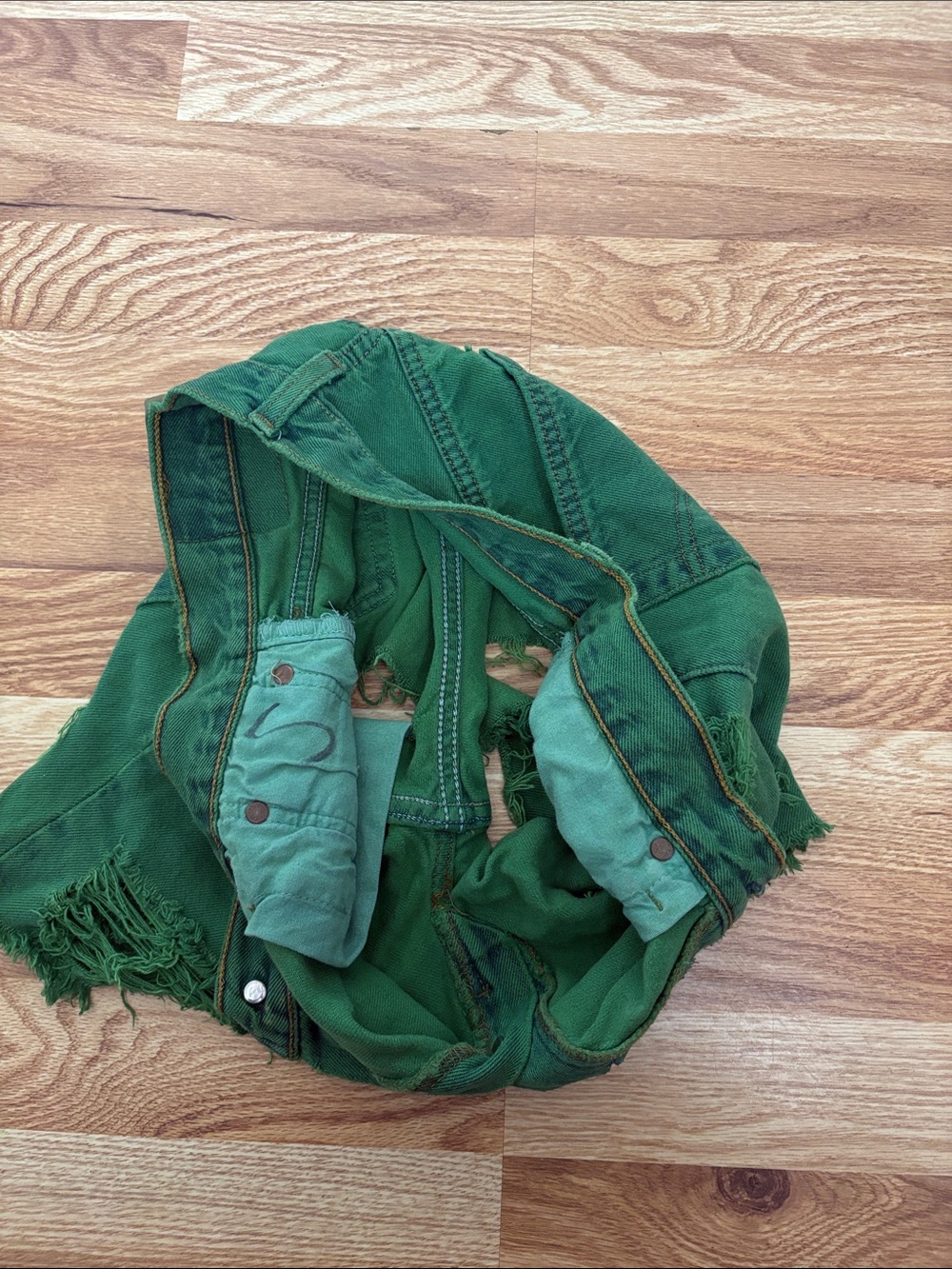 levi strauss & co green jean shorts size 28 - Picture 12 of 16